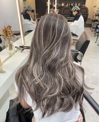 ロング blend渋谷 はなのヘアスタイル