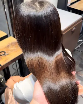 MINX ginza所属・MINX 野本奏和のヘアスタイル