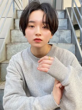 ショート ✨色持ちの良い艶 カラー✨蟹江真世のヘアスタイル