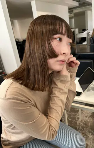 セミロング カラー ANY/ Nanaのヘアスタイル