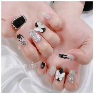 ネイル ＶＩＶＩ nailsalonのネイルデザイン