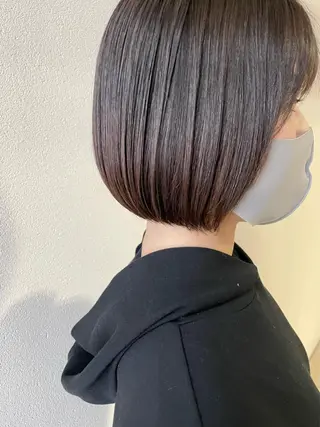 ショート 沢田 瞳のヘアスタイル