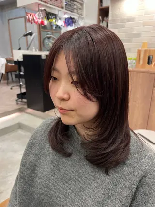 ミディアム ボブ/レイヤー/ 縮毛矯正/オオバコのヘアスタイル