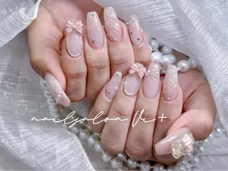 ネイル ✨Nailsalon Vi+✨のネイルデザイン