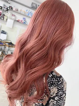 ロング 🥇近藤 恭輔🥇 Recharme新保のヘアスタイル