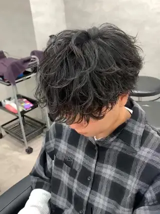 ヘアアレンジ メンズ フェザーオーダー Ｎｏ．1美容師のヘアスタイル