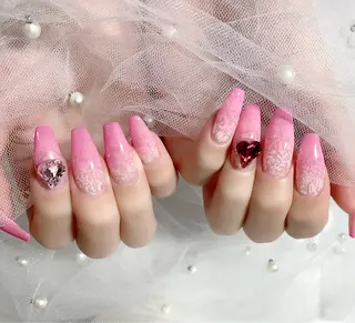 ネイル ＫＥＩ nail🎀 ガーリーネイル🧸のネイルデザイン