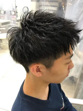 ショート メンズ 髪質改善× ハイライト溝江のヘアスタイル