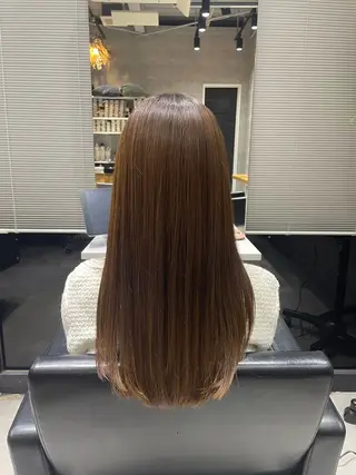 セミロング lecoeur所属・🫧髪質改善🫧 【艶カラー】森田俊平のヘアスタイル