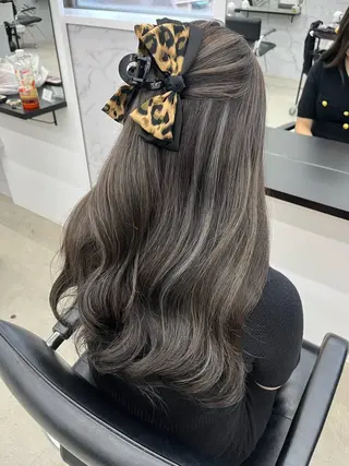 カラー 田中 莉香のヘアスタイル