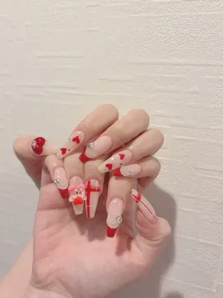 ネイル D-BEAUTY Nailsalonのネイルデザイン