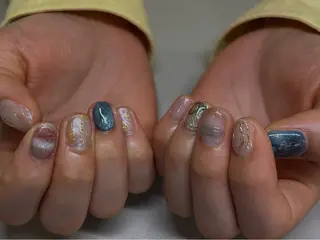 ネイル 🫧ユキ🫧 持込OK/平日夜&土のネイルデザイン