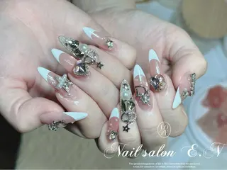 ネイル E.N🦋 長さ出し/持ち込みのネイルデザイン