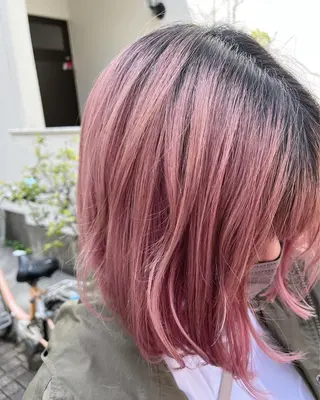 セミロング カラー 原宿サロン代表 デザインカラー伊藤卓のヘアスタイル