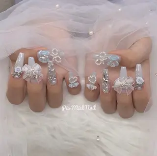 ネイル momo 長さだしのネイルデザイン