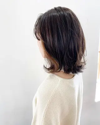 カラー フラム所属・WATANABE MISAKIのヘアスタイル