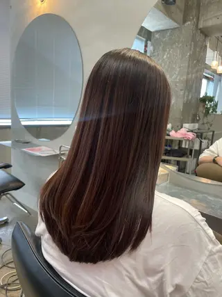 ロング アライ レンカのヘアスタイル