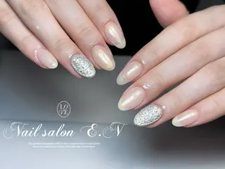 ネイル E.N🦋 長さ出し/持ち込みのネイルデザイン