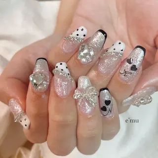 ネイル nail salon e'mu💐のネイルデザイン