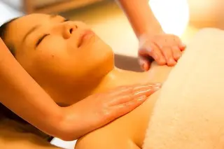 セミロング 川井田 志津子のエステ・リラクイメージ