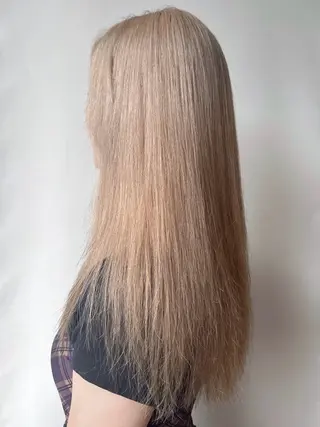 カラー モリオフロムロンドン原宿本店所属・ショート/ボブ/ハイ トーン/Nanahaのヘアスタイル