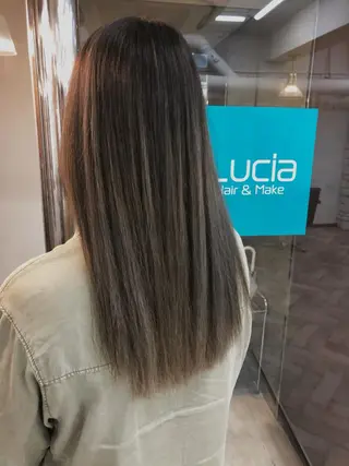 ロング ✨艶感/透け感✨Sherry所属・艶髪/ハイトーン Sherryのヘアスタイル