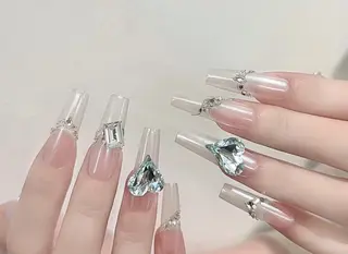 ネイル D-BEAUTY Nailsalonのネイルデザイン