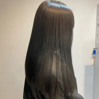 カラー YOHA HAIR PARTNER【ヨハ ヘア パートナー】所属・山本 かずなのヘアスタイル