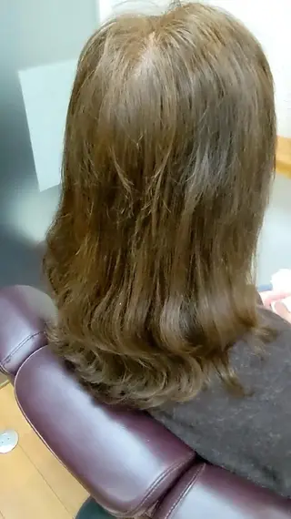 セミロング ヘアアレンジ Hair salon Berbunga所属・🏝川津瑛二🧖‍♀ 極上パーマ＆カラー⭕のエステ・リラクイメージ