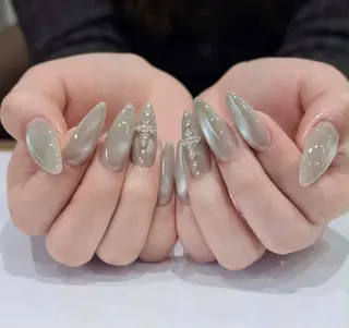 ネイル JIN 168 新大久保のネイルデザイン