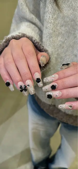 ネイル 👽個性派ネイル🎀 komachiのヘアスタイル