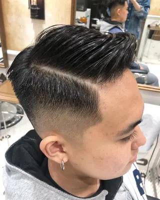 メンズ THE AWESUM所属・メンズスタイル強化中 TONNY（トニー）のヘアスタイル