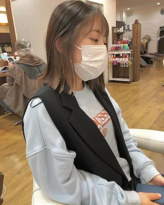 カラー 🌈ハイトーン/ ワタル🌈のヘアスタイル