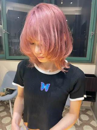 ショート カラー ヘアアレンジ AiM エイム　韓国レイヤーのヘアスタイル