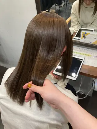 セミロング 🌸栄/髪質改善 透明感/ムラカミ🌸のヘアスタイル