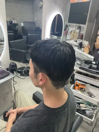 メンズ HIKARI🐈‍⬛ レイヤー×デザインのヘアスタイル