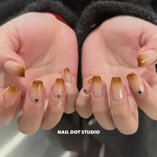 ネイル NAIL DOT STUDIO堺筋本町のネイルデザイン