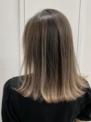 ミディアム 【公式】amble luxe池袋東口🩷のヘアスタイル