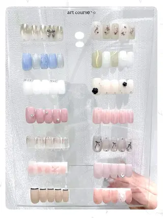 ネイル Tsuki🌙/渋谷 /パラジェルのネイルデザイン