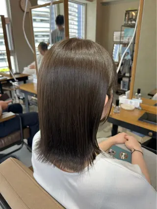 ミディアム カラー 平良 那生のヘアスタイル