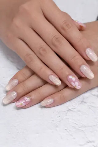 ネイル Nail Salon Souriant HARAJUKU所属・Souriant Hitomiのネイルデザイン