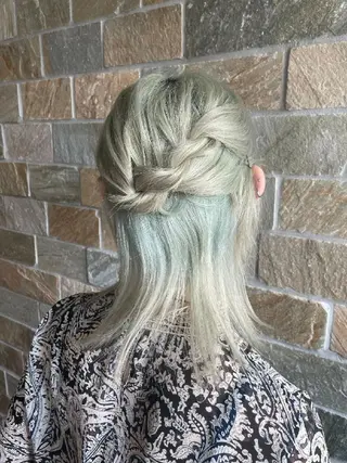 セミロング ヘアアレンジ 美髪水素カラー✨ 迫田ゆりのヘアスタイル