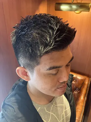 ショート メンズ BroTokyo Barbershop 有楽町店所属・SAKI SAKIのヘアスタイル