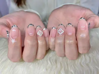 ネイル マツエク・マツパ アイブロウ Nail&eye Belire 新宿のネイルデザイン