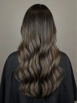 カラー COAGINZAMaison【コア銀座メゾン】所属・浜田 貫太郎✨️のヘアスタイル