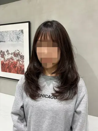 ロング ⠀アヤラ 🩶レイヤーカットのヘアスタイル