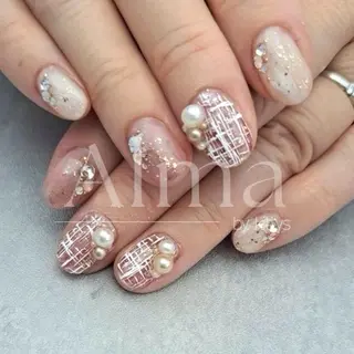 ネイル Alma by kittys 谷保店所属・Alma chitoseのネイルデザイン