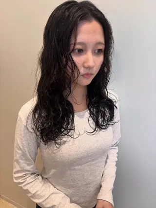 セミロング パーマ salowin SHIBUYA me+店所属・kasumi/渋谷/ パーマのヘアスタイル