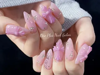ネイル One Plus Nail Salonのネイルデザイン