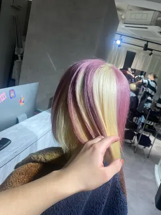 カラー Seleneコウキ ブリーチ/ハイトーンのヘアスタイル